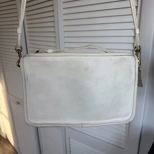 Vintage Coach Made in New York City Bone Basic Crossbody Leather Bag Bonnie
